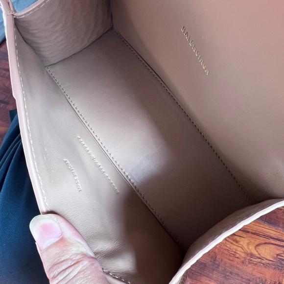 Balenciaga hourglass XS HANDBAG CROCODILE EMBOSSED nude color - Picture 2 of 8